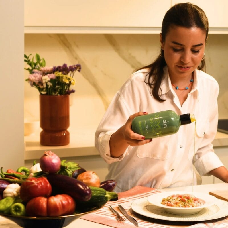 Olizzi: Organic Extra Virgin Olive Oil (Early Harvest) from Türkiye (500 ml)