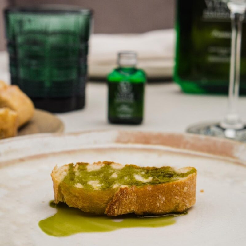Verde Esmeralda: Green Emerald – Extra Virgin Olive Oil from Spain (500 ml)