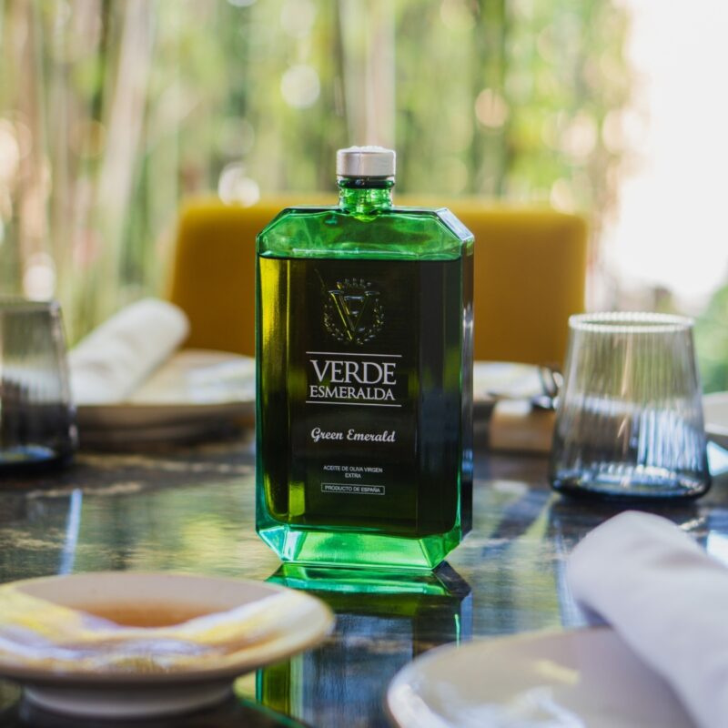 Verde Esmeralda: Green Emerald – Extra Virgin Olive Oil from Spain (500 ml)
