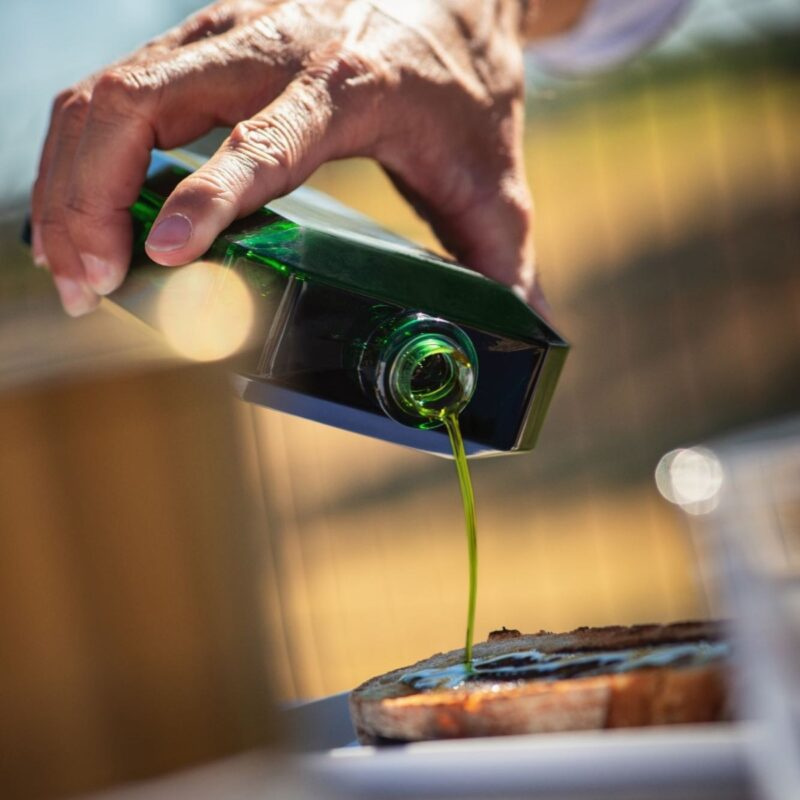 Verde Esmeralda: Green Emerald – Extra Virgin Olive Oil from Spain (500 ml)