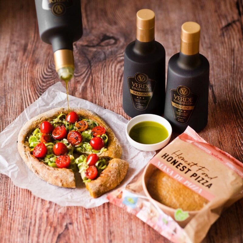 Verde Esmeralda: Imagine - Picual Extra Virgin Olive Oil from Spain (500 ml)