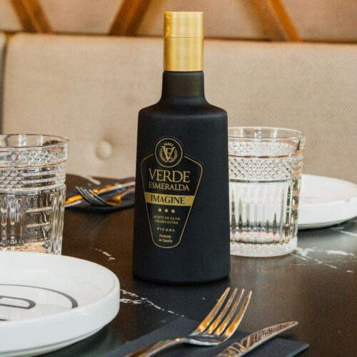 Verde Esmeralda: Imagine - Picual Extra Virgin Olive Oil from Spain (500 ml)